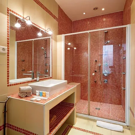 404 Charlotte - Superbe A Appartement *